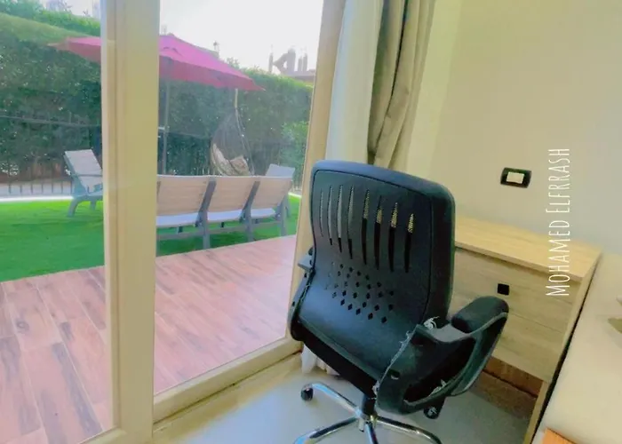The View - Garden View Apartman